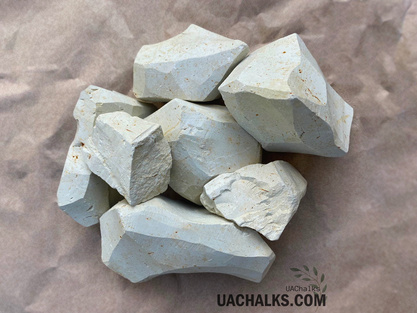 Yellow "Luchik" lump clay